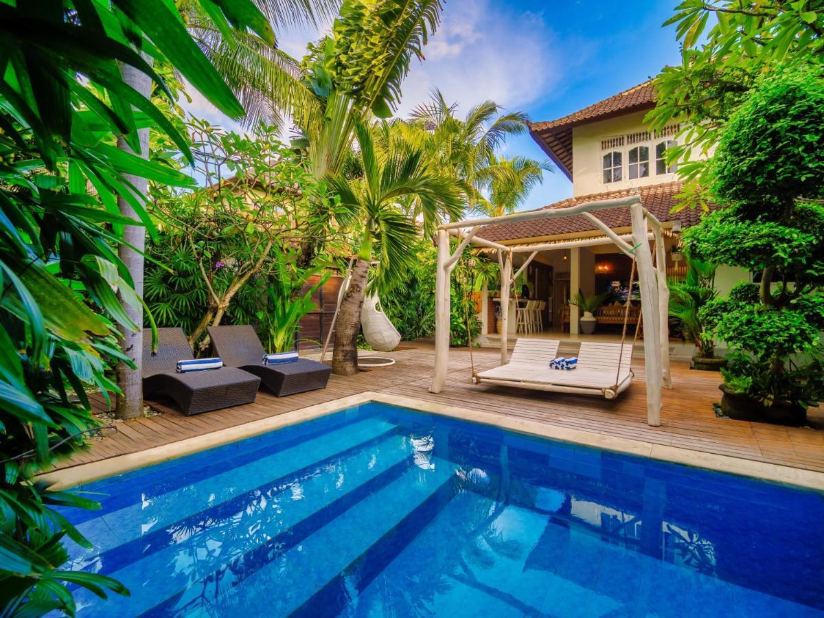 Villa White Stars Seminyak Buitenkant foto